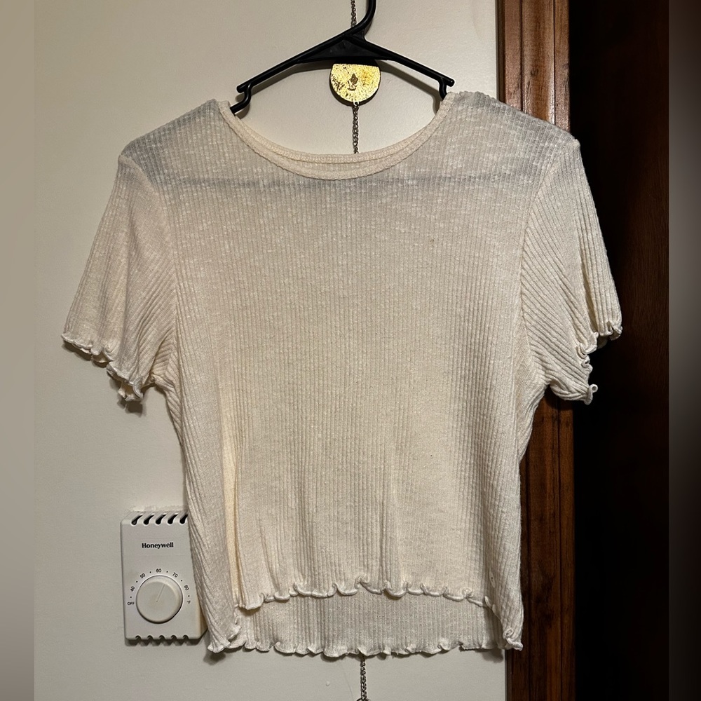 AMERICAN EAGLE | yellow top